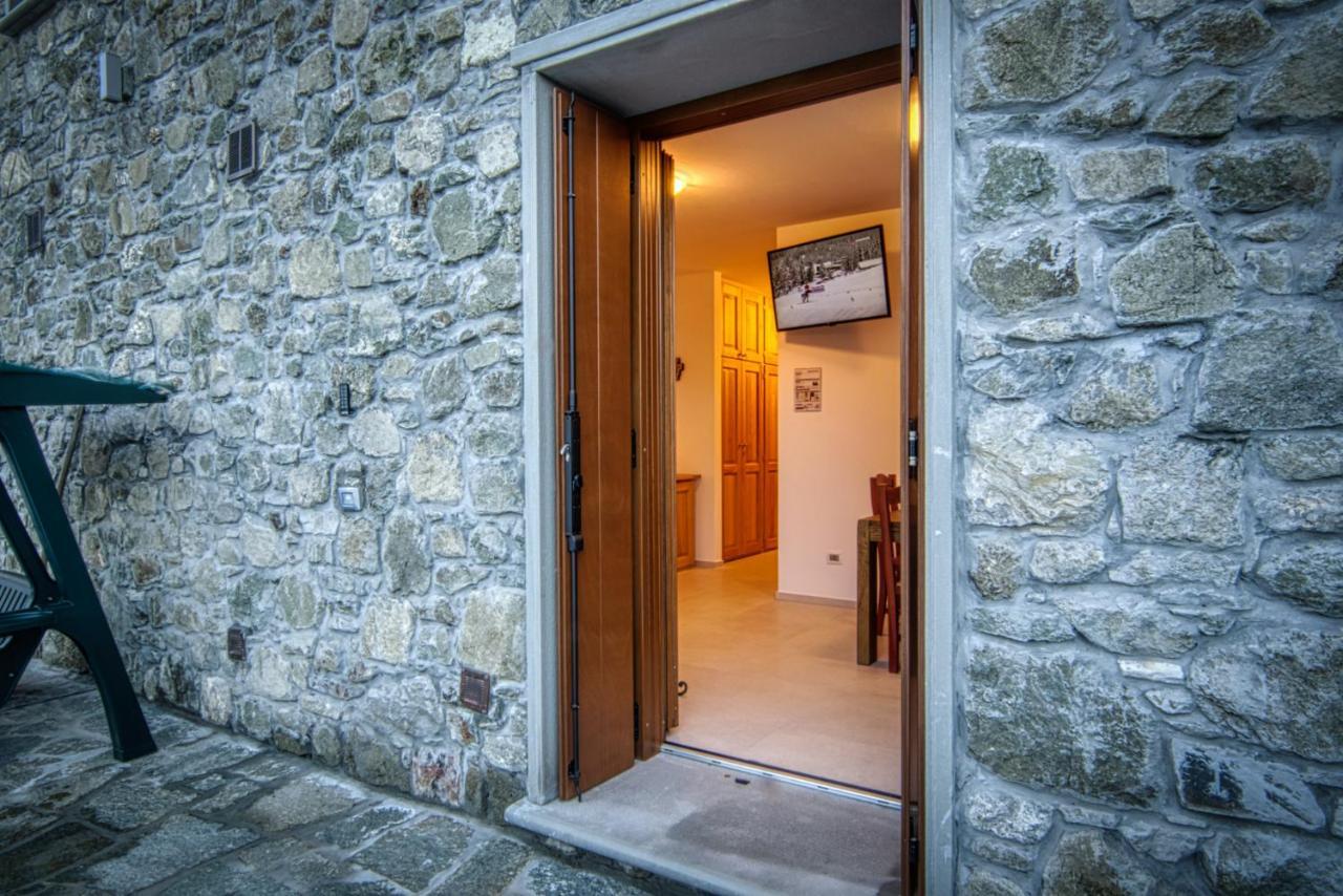Paesemio Cervarezza Di Bolzoni Maria Graziella Exterior photo