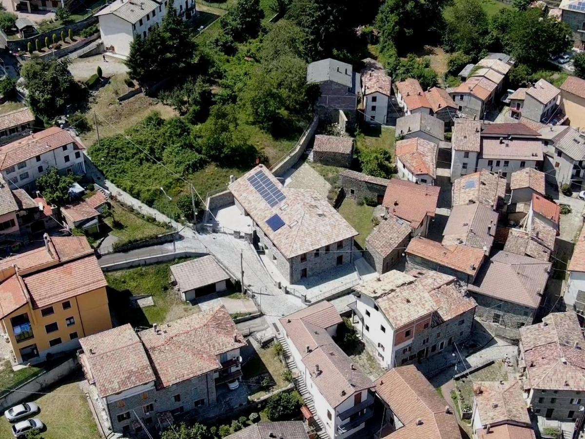 Paesemio Cervarezza Di Bolzoni Maria Graziella Exterior photo